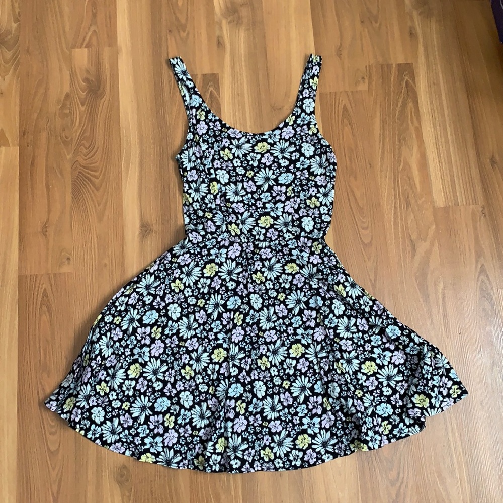 H&M floral dress, size 4